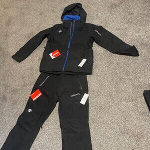 Descente Shell and Pants for Ski or Snowboarding